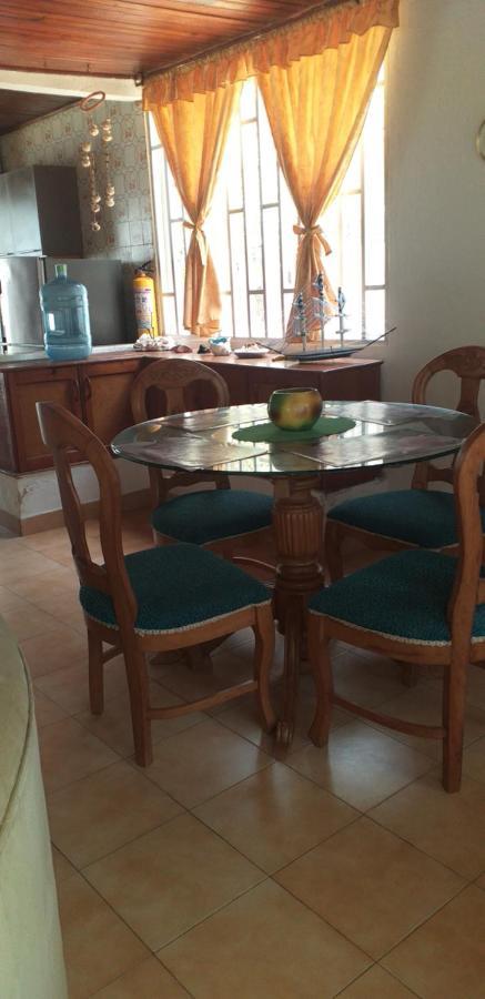 Posada Henry San Andres  Bagian luar foto
