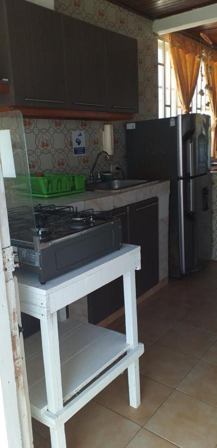 Posada Henry San Andres  Bagian luar foto