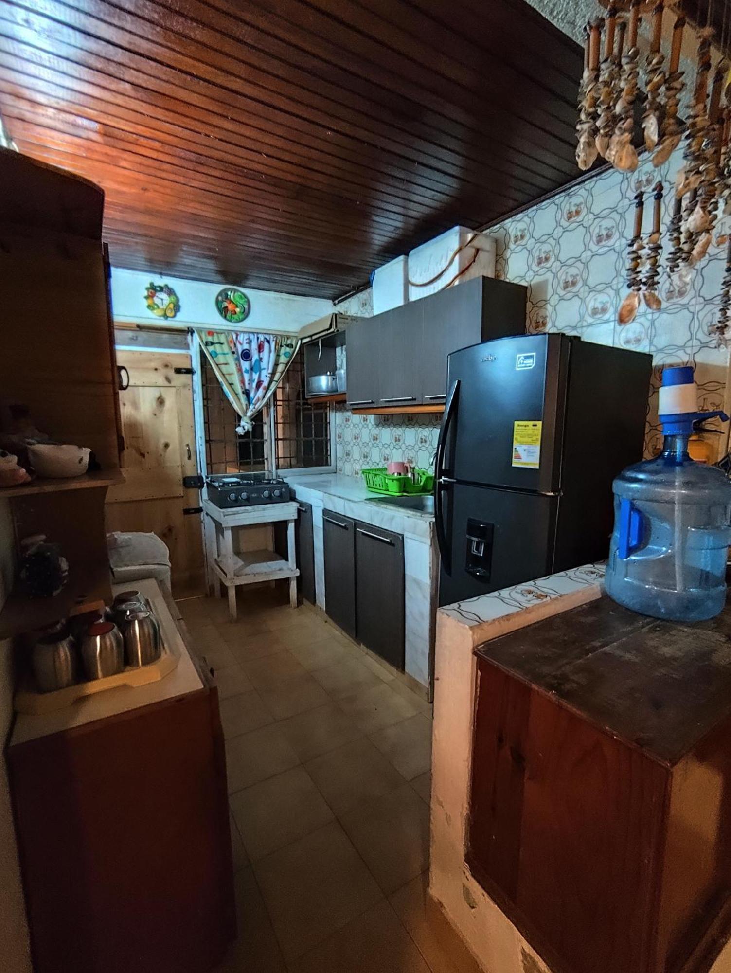 Posada Henry San Andres  Bagian luar foto