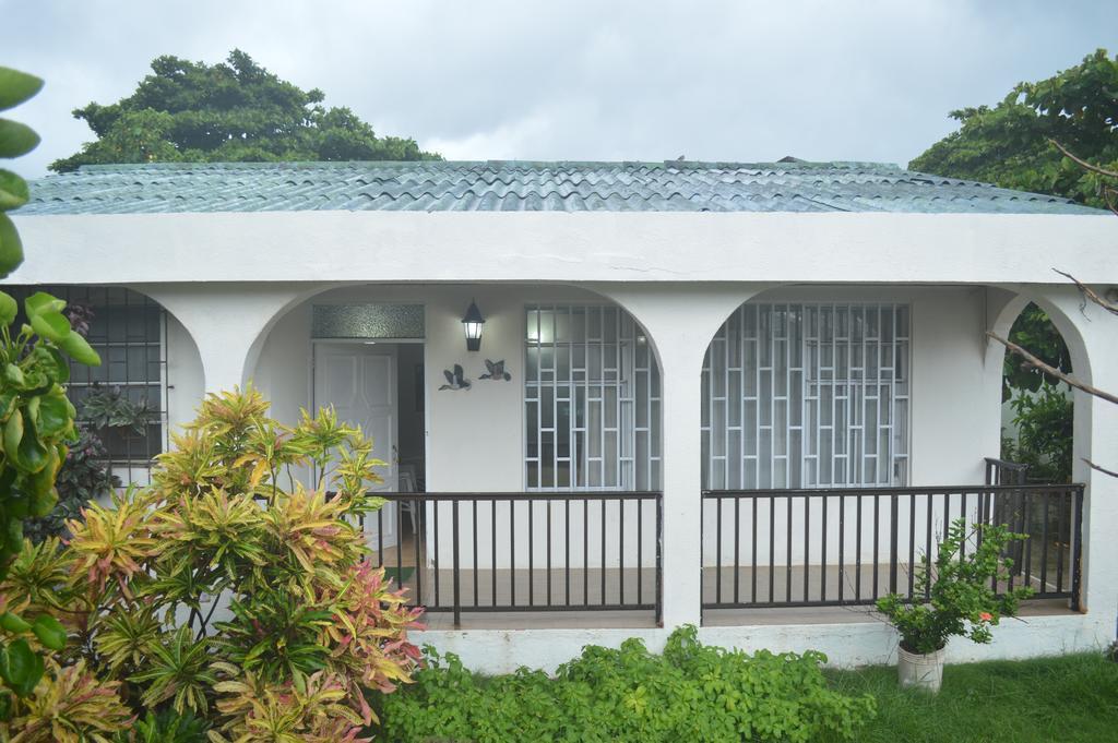 Posada Henry San Andres  Bagian luar foto